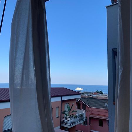 Residence La Fenice Ff Джардини-Наксос Экстерьер фото