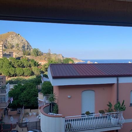 Residence La Fenice Ff Джардини-Наксос Экстерьер фото