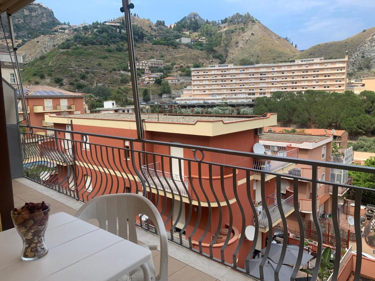 Residence La Fenice Ff Джардини-Наксос Экстерьер фото